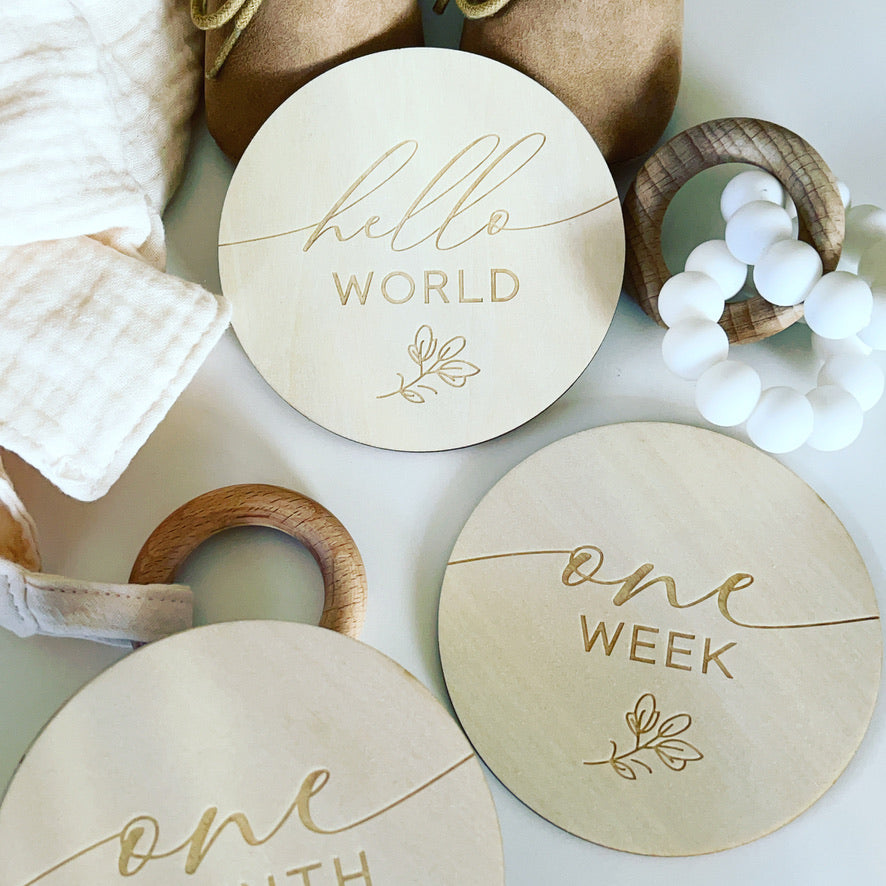 Floral Leaf Newborn Monthly Milestone Discs- Wood